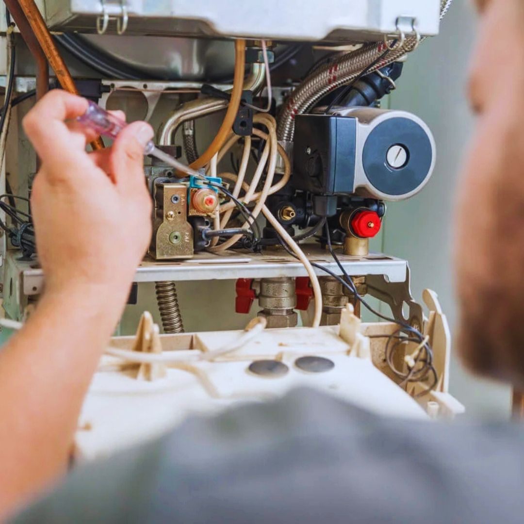 O sistema de aquecimento de água é um conjunto de alta precisão que exige cuidados regulares para operar com sua capacidade máxima.